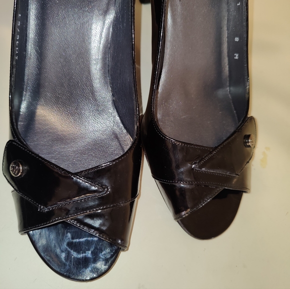 Stuart Weitzman Black Patent Leather Open Toe Heels Size 8 M - Picture 12 of 13